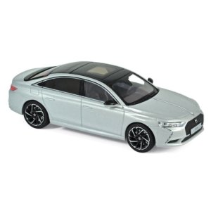 DS 9 E-TENSE 2020 1:43