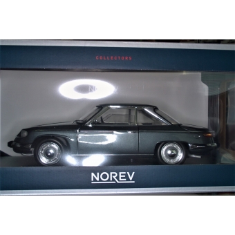 Panhard 24 CT 1:18
