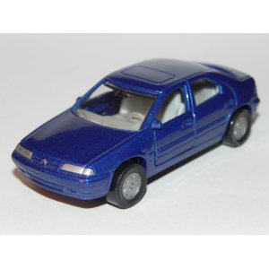 Xantia 1:55