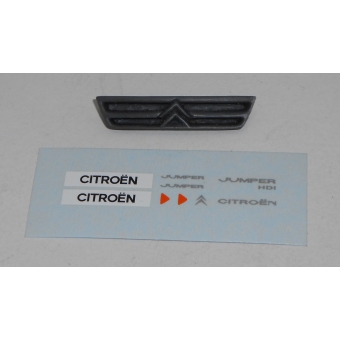 Transkit to transform Fiat Ducato or Peugeot Boxer into a Jumper 1:24